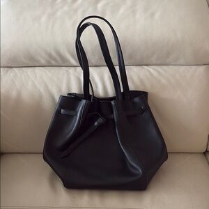 Elegant Black Leather Tote Bag